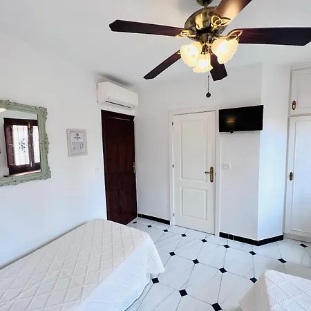 Hotelito Suecia 2* Granada